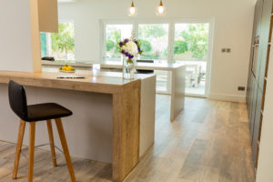 HB Deema (The Lakes), Dubai Villa Kitchen Project by Goettling Interiors