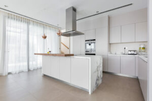ZA Dubai Hills Sidra 1 Kitchen Project by Goettling Interiors